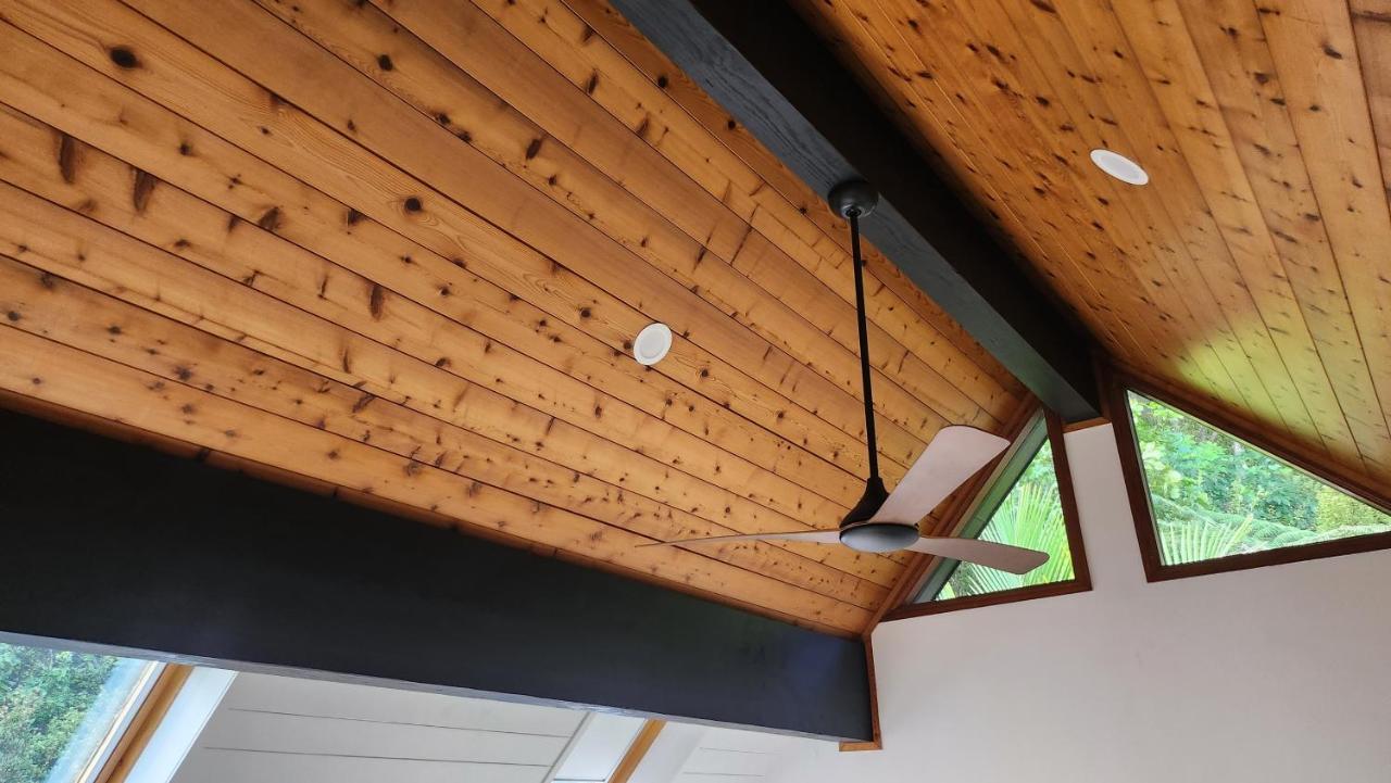 The Black Chalet Whitianga Exterior foto